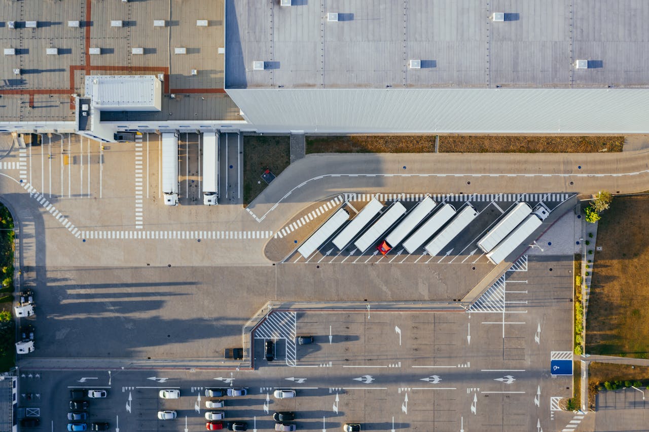 Active Shooter Training for Logistics and Distribution Centers: A 2026 Preparedness Guide for Warehouse and Fulfillment Operators